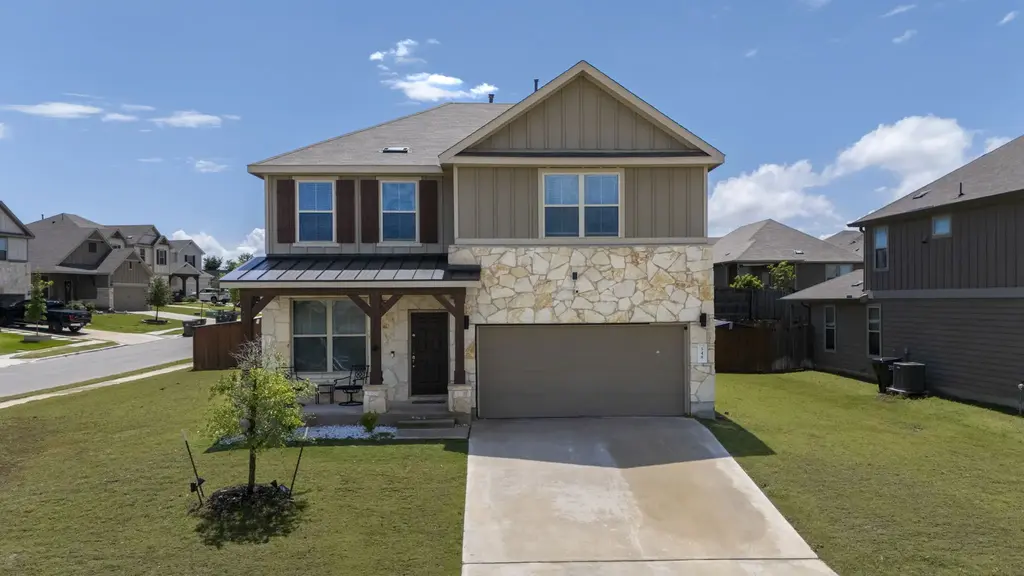 548 Purple Heart Drive, Buda