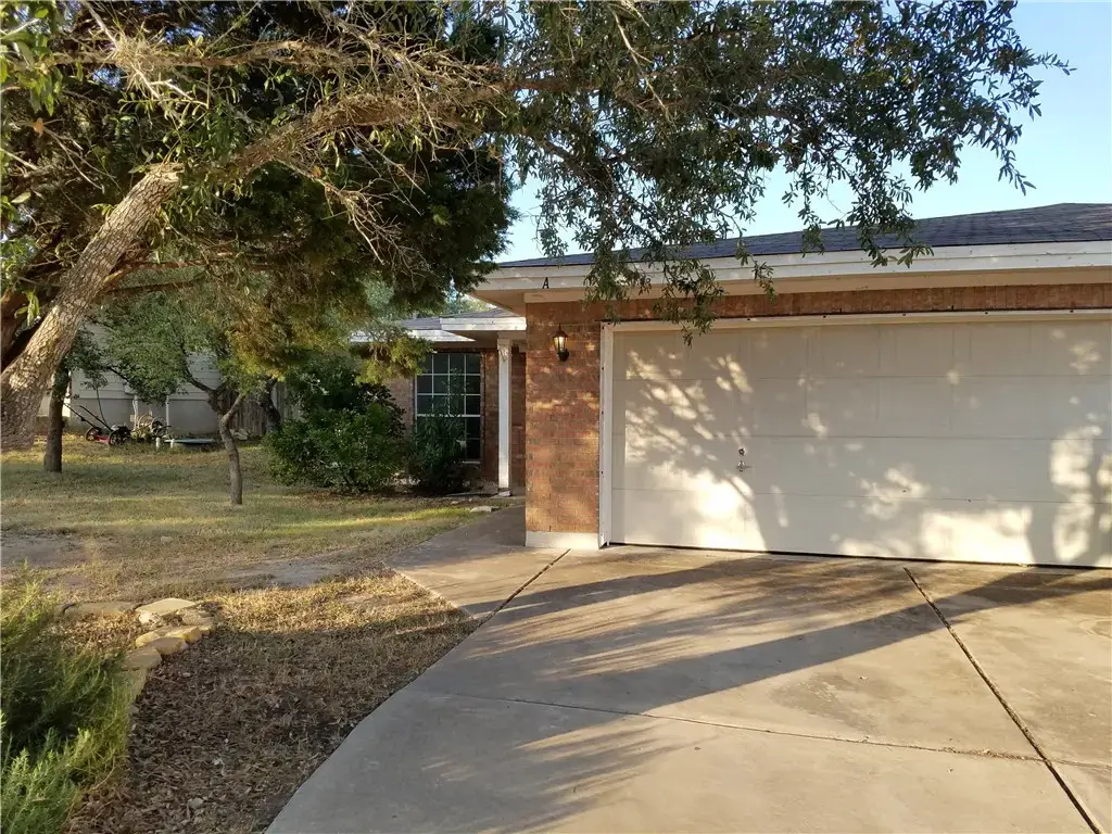 21635 Boggy Ford Road A, Lago Vista