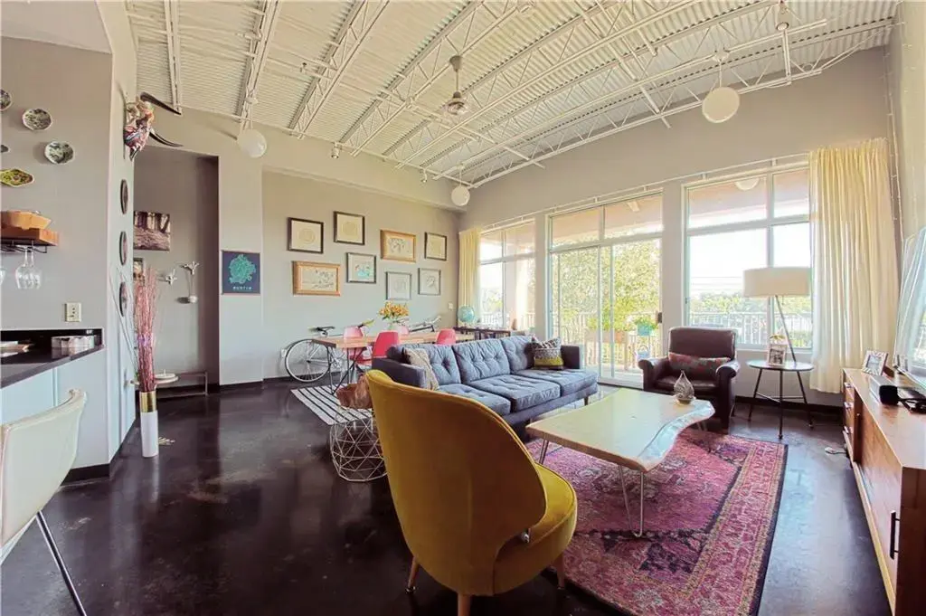 2401 E Sixth Street 6094, Austin