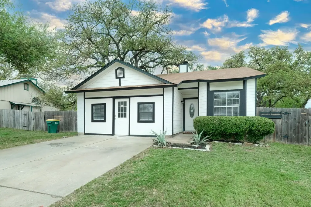 1301 Black Cherry Drive, Cedar Park