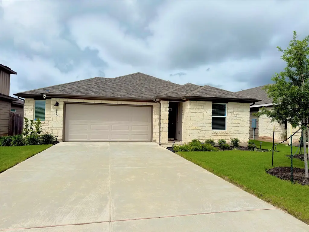 310 Fossil Drive, Kyle