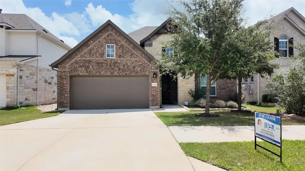 2320 Base Burner Path, Leander