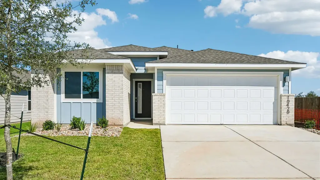 10420 Curb Strap Drive, Austin
