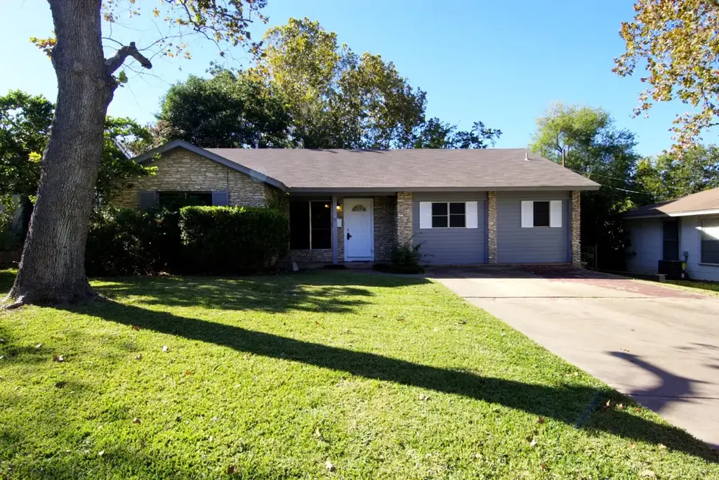 2614 Little John Lane, Austin