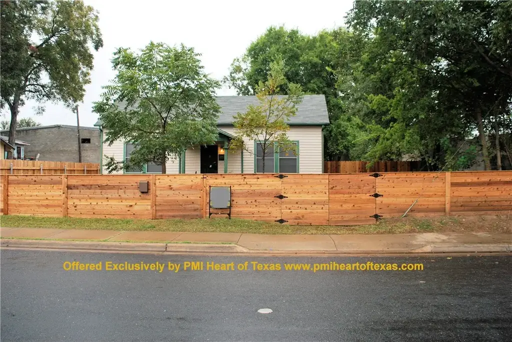 2317 E 2nd Street, Austin