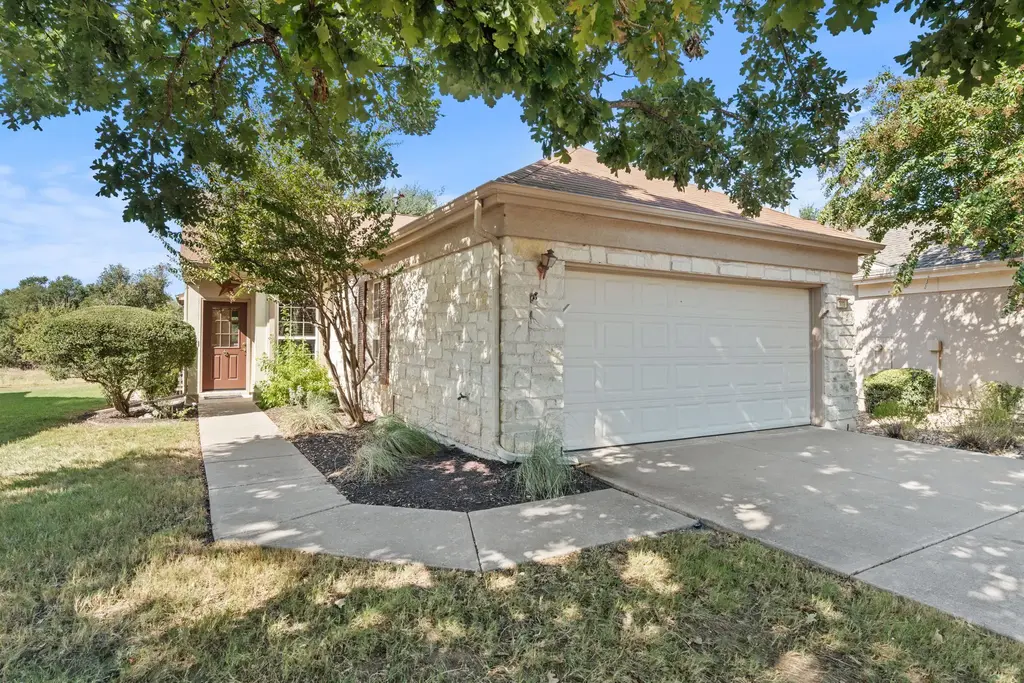 111 Bonham Loop, Georgetown