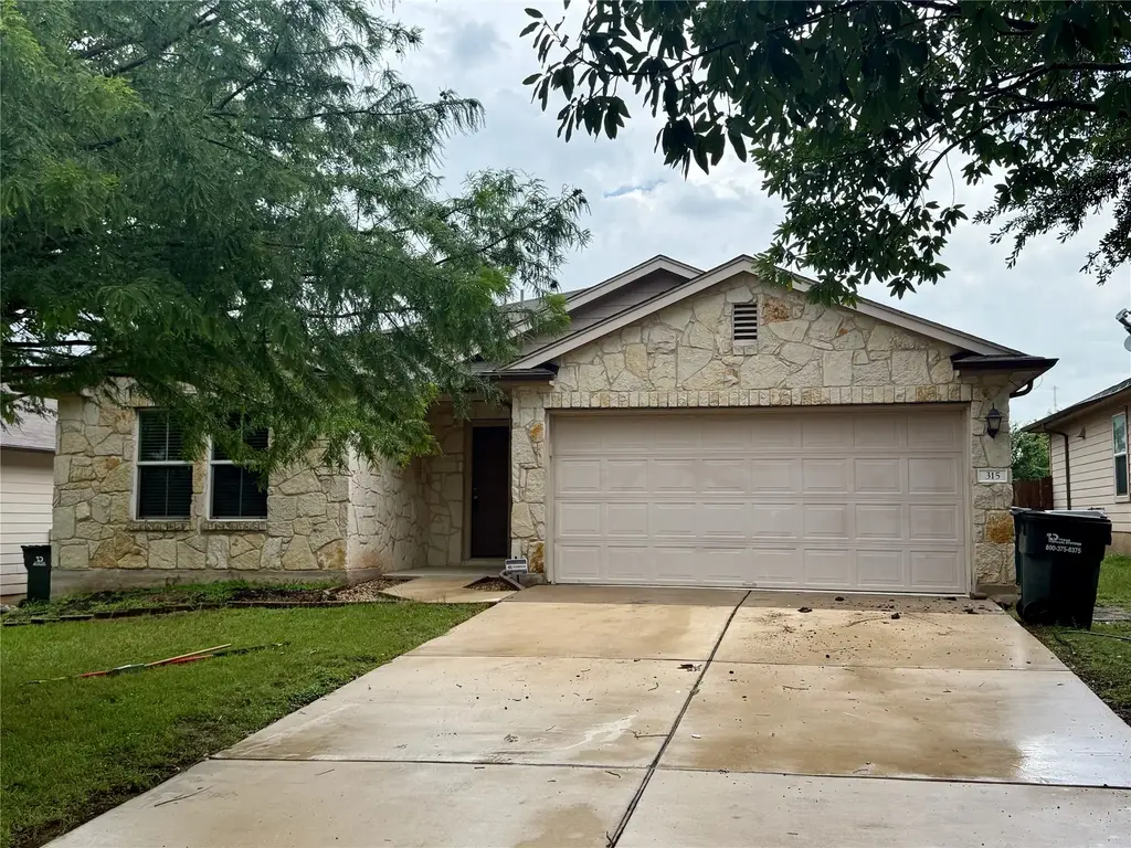 315 Nottingham Loop, Kyle