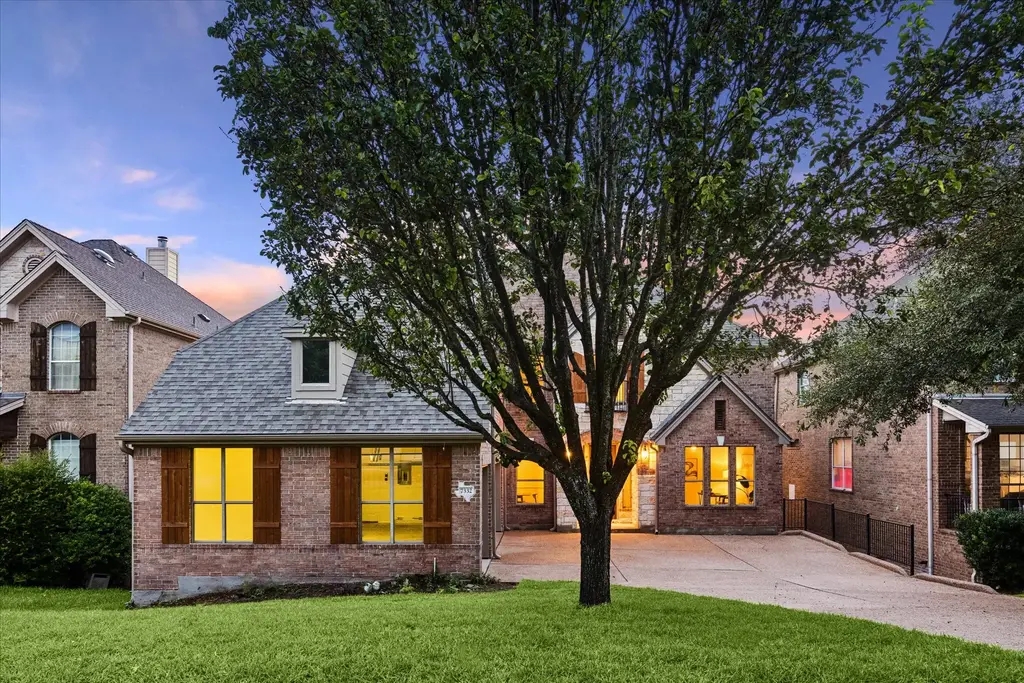7332 Covered Bridge Drive, Austin