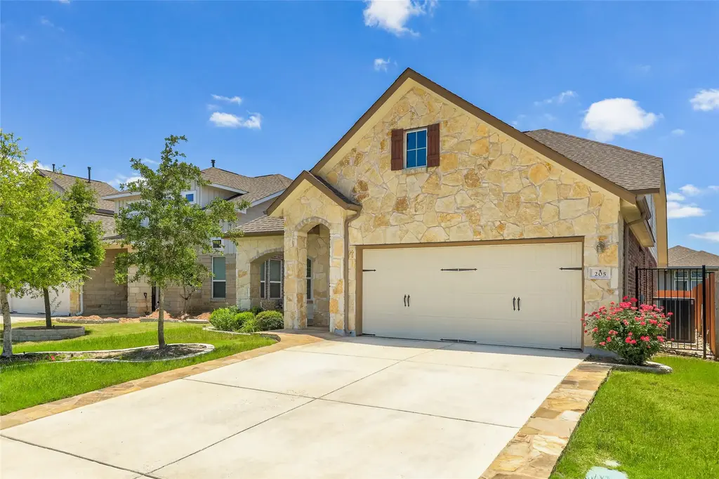 205 Penna Lane, Georgetown