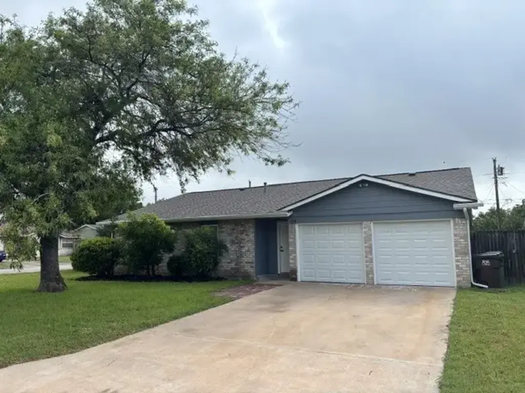 1914 Cameo Drive, Round Rock