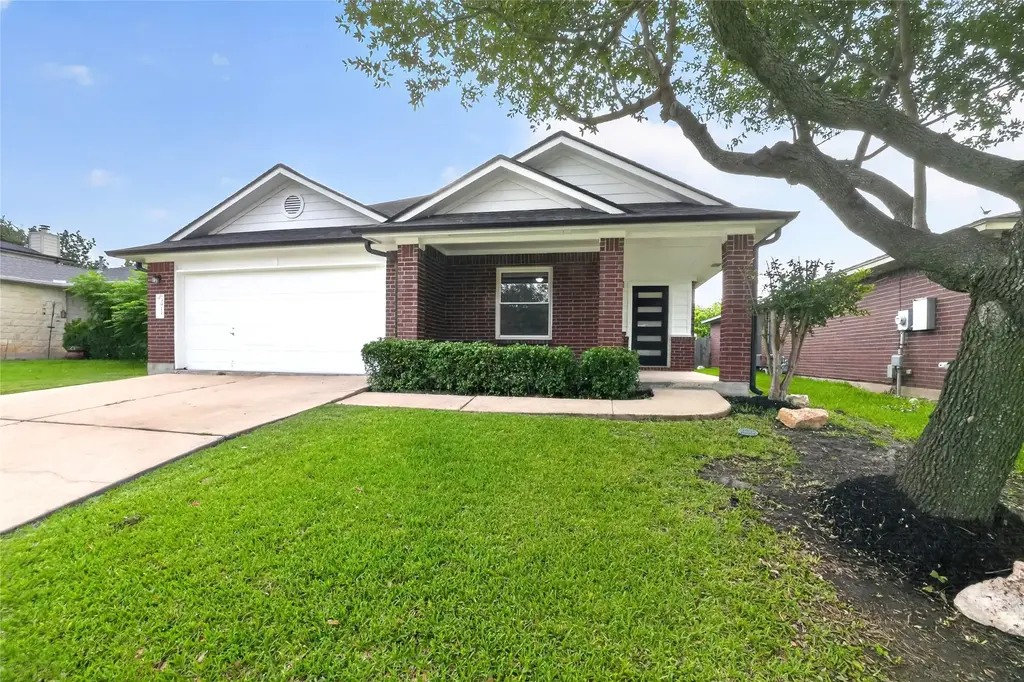 3911 Haleys Way, Round Rock