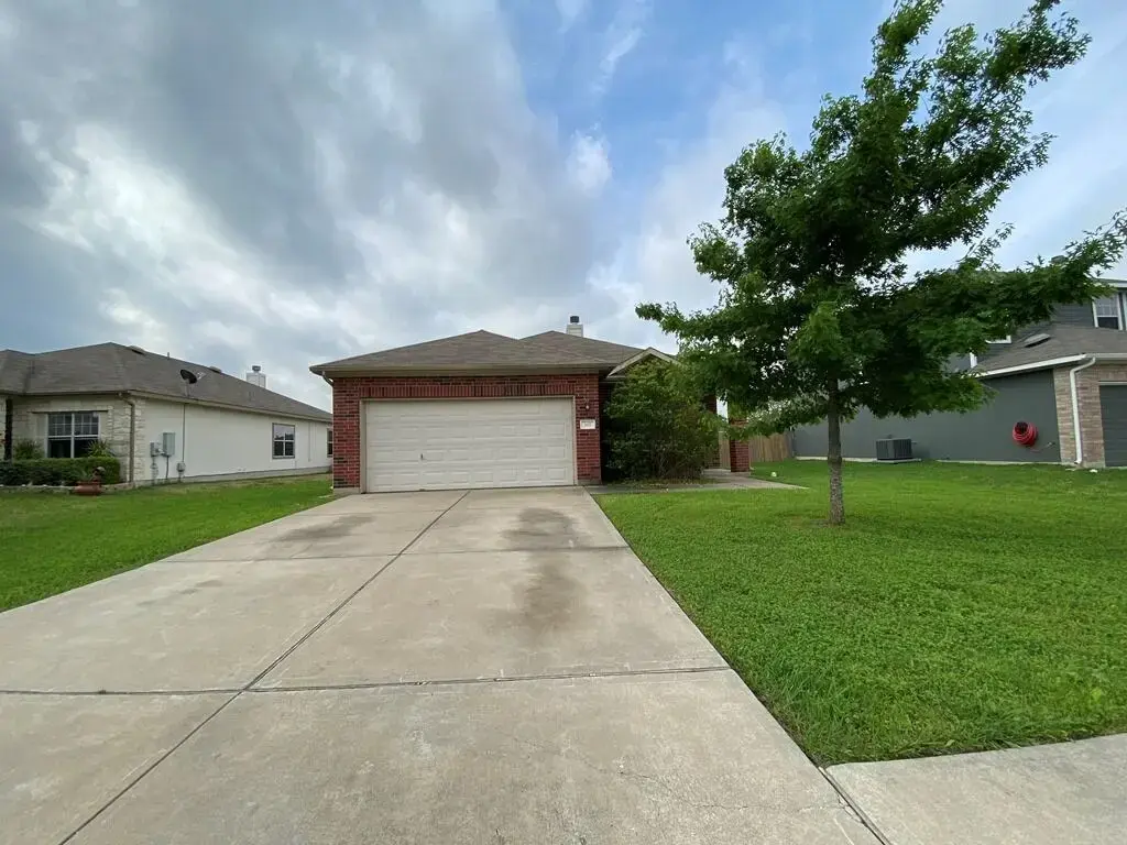 207 Brown Street, Hutto