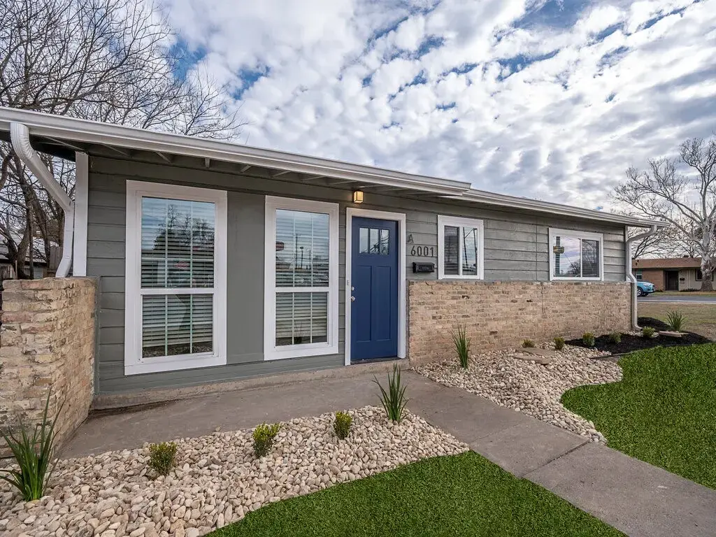 6001 Cameron Road A, Austin