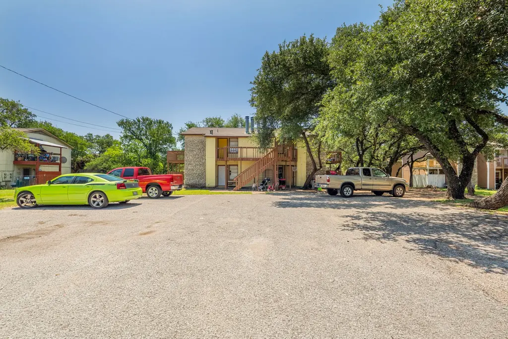 302 Algerita Drive D, Georgetown