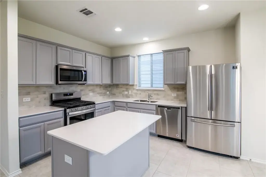 620 Reinhardt Boulevard, Georgetown