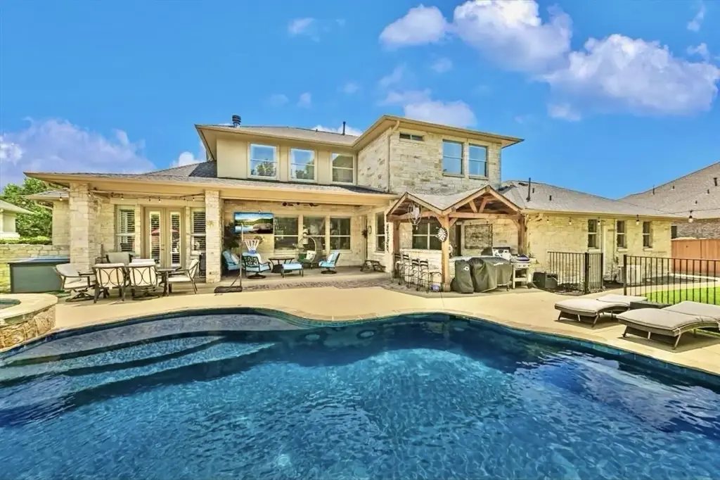 2504 Donner Path, Round Rock