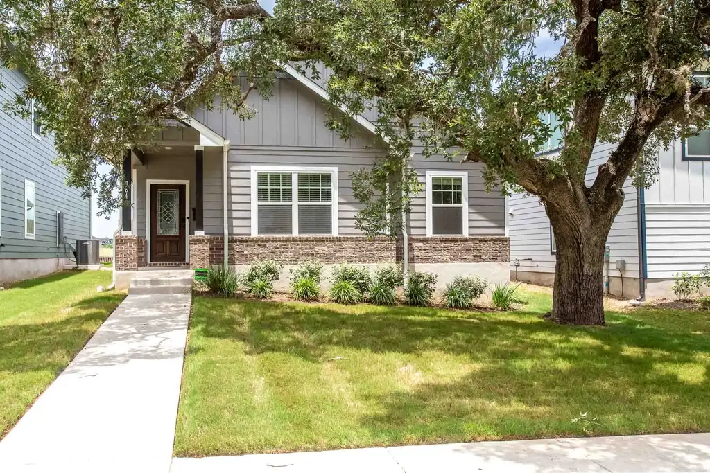 364 Kenai Drive, Kyle