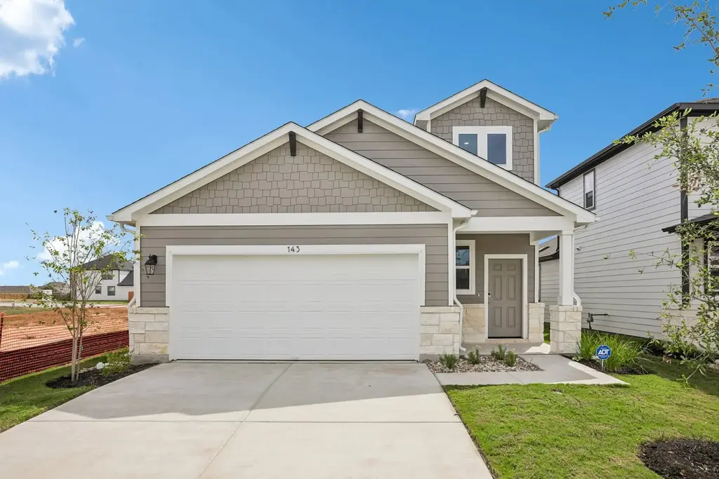 143 Hornet Street, Elgin