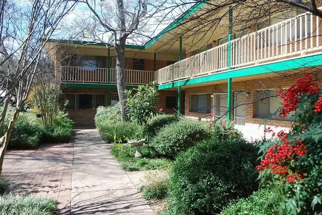 N/A, Austin
