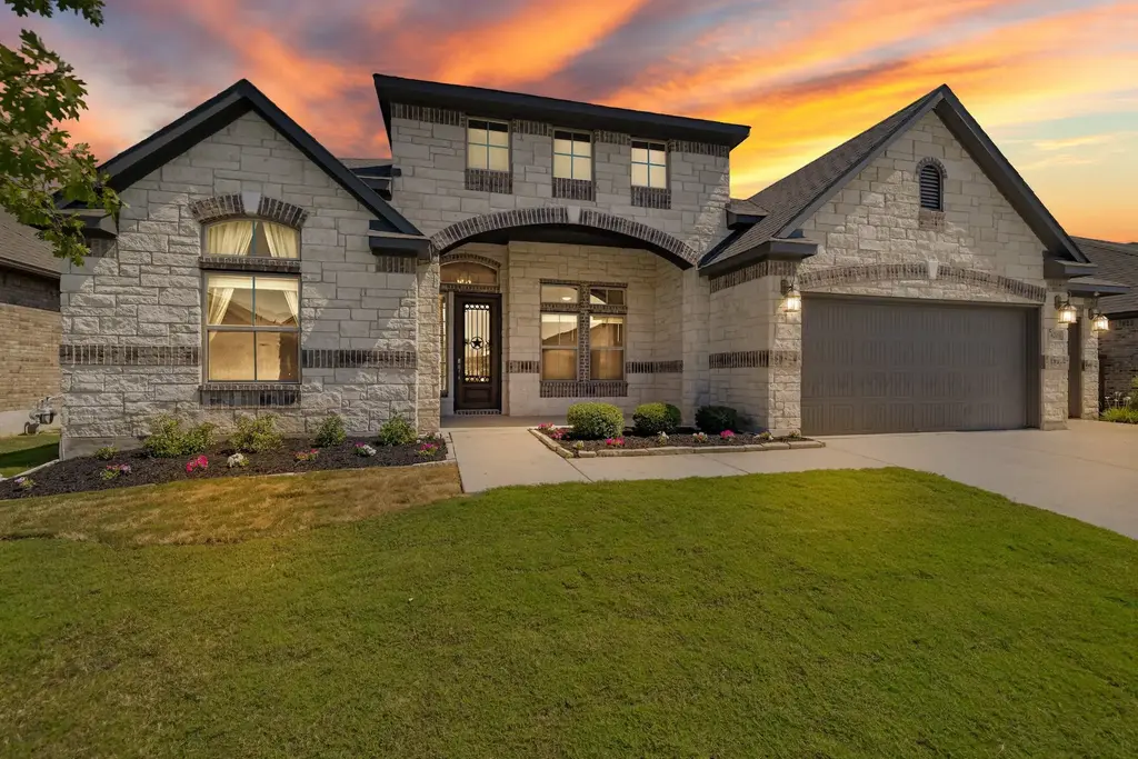 4205 Lynette Lane, Round Rock