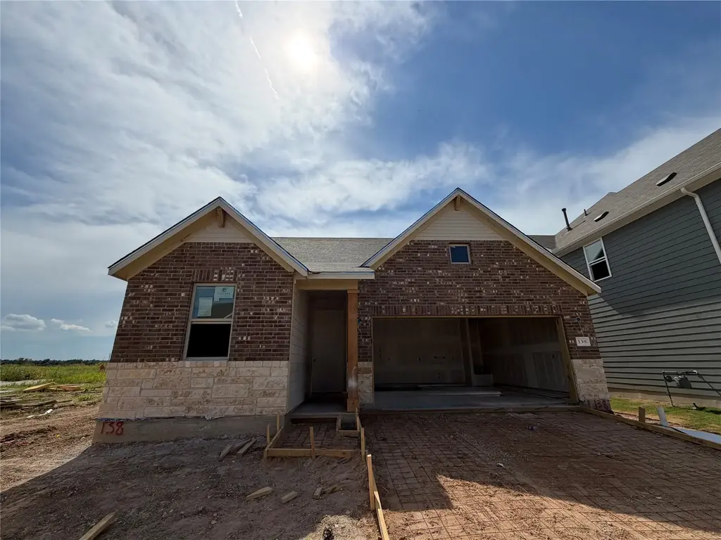 138 Arlington Park Loop, Hutto