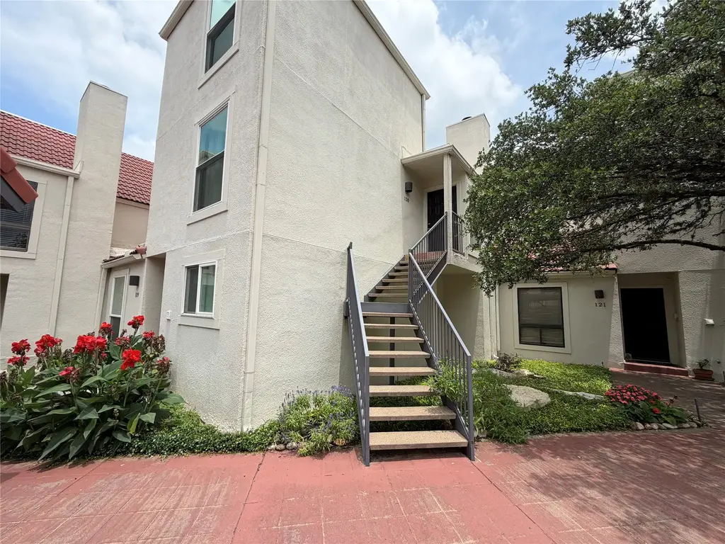 2918 Ranch Road 620 N C120, Austin