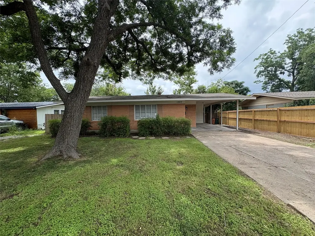 1307 Corona Drive, Austin
