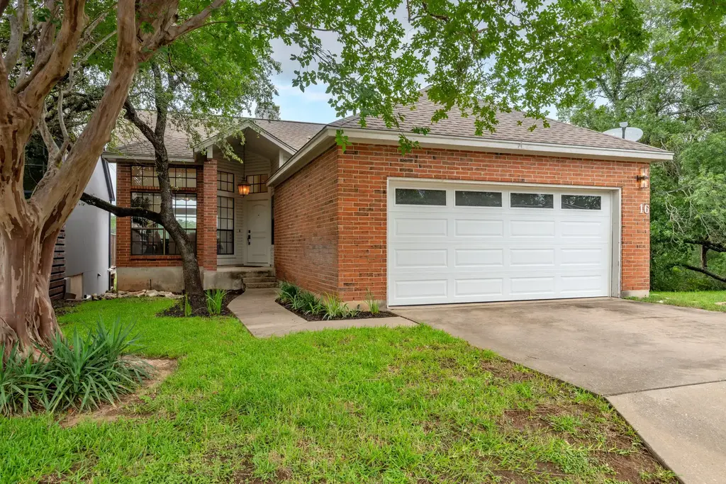 6905 Crosby Circle 16, Austin