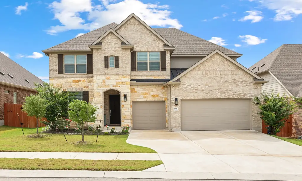 1521 Red Berry Pass, Georgetown