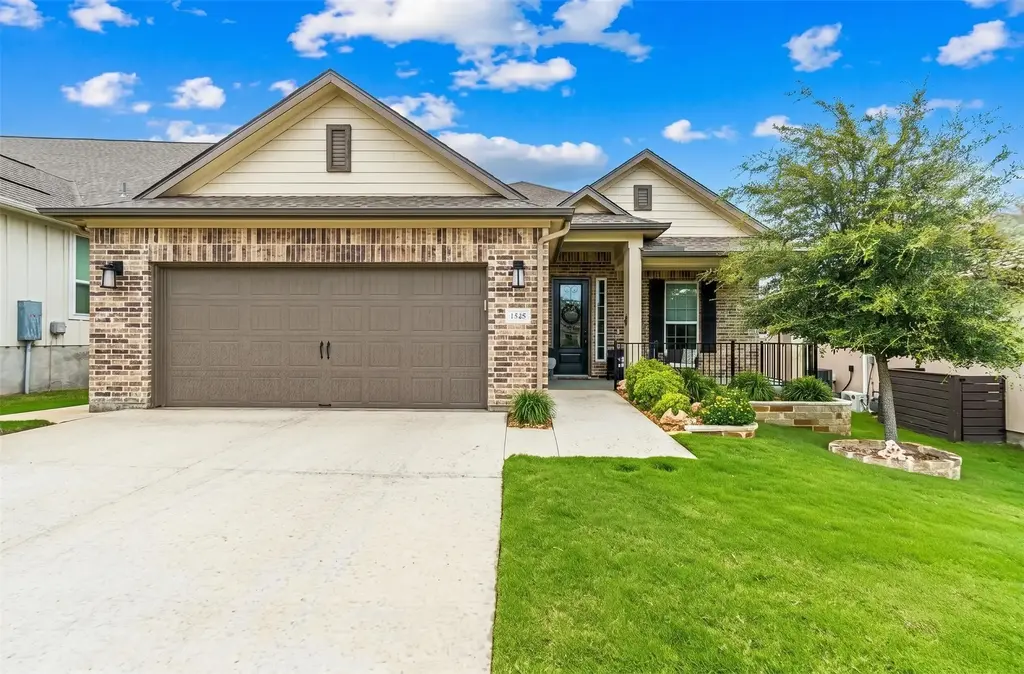1348 Dancing Oak Lane, San Marcos