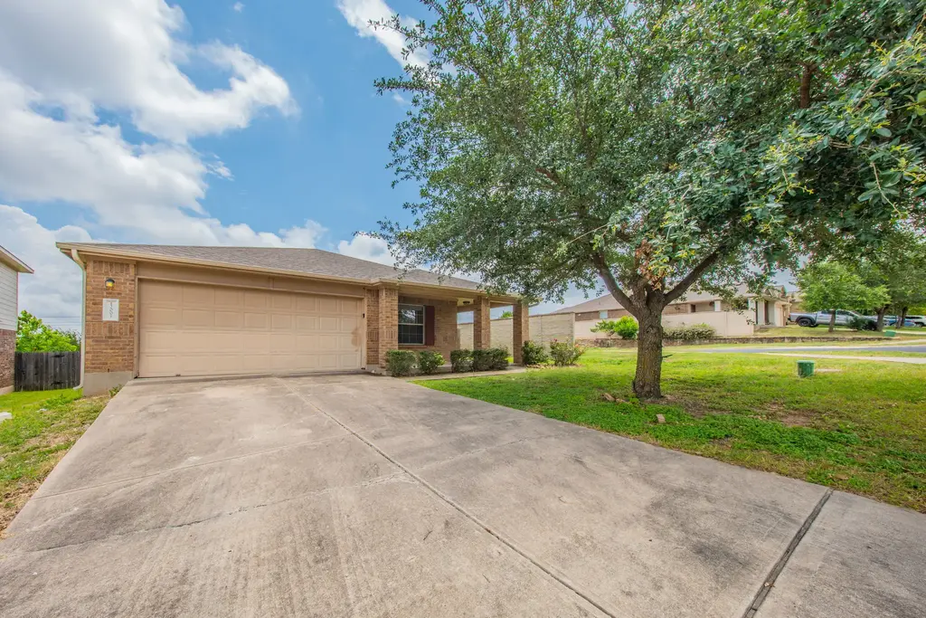 12001 Gaelic Drive, Austin