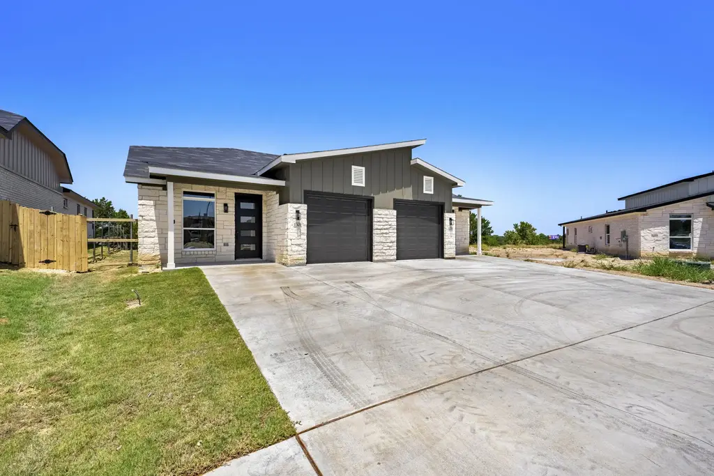 1301 Lone Pine Way, Killeen