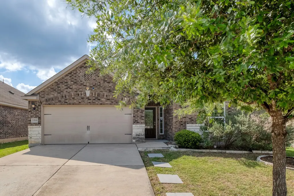 13709 Nelson Houser Street, Manor