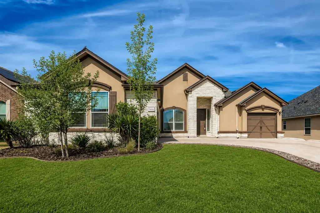 18308 Pencil Cactus Drive, Pflugerville