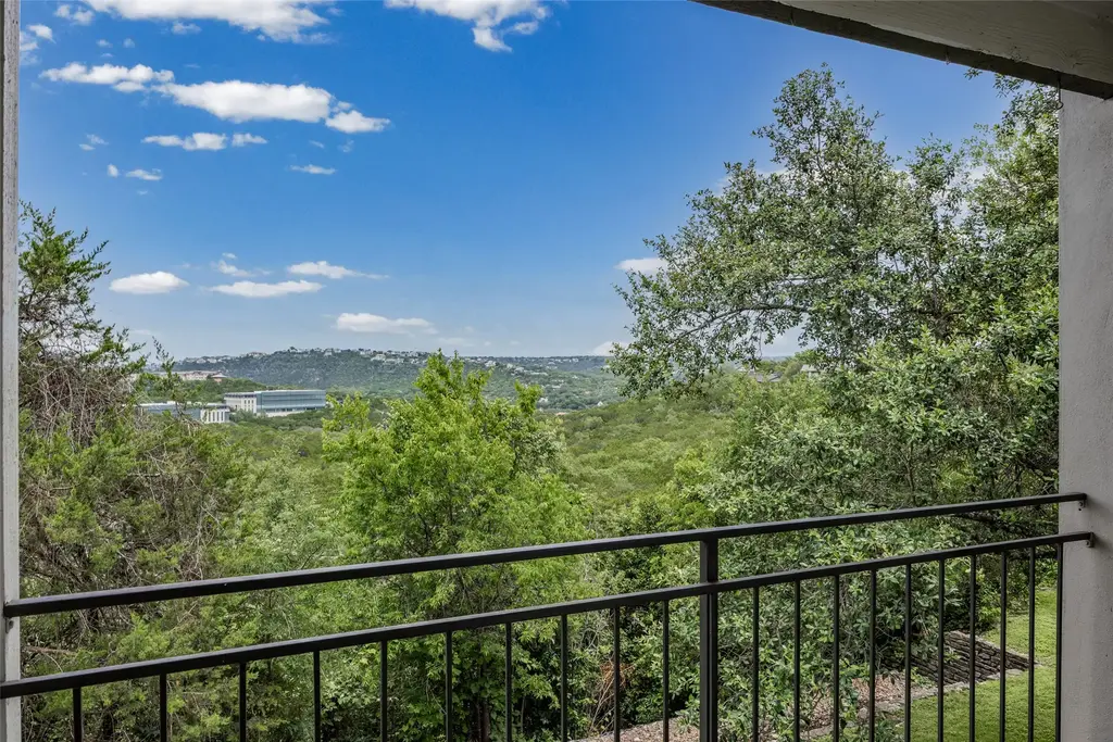 6000 Shepherd Mountain Cove 1312, Austin