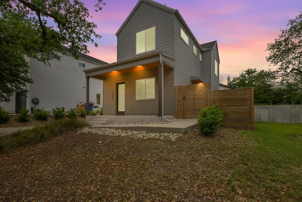 1206 Sarabeth Way, Austin