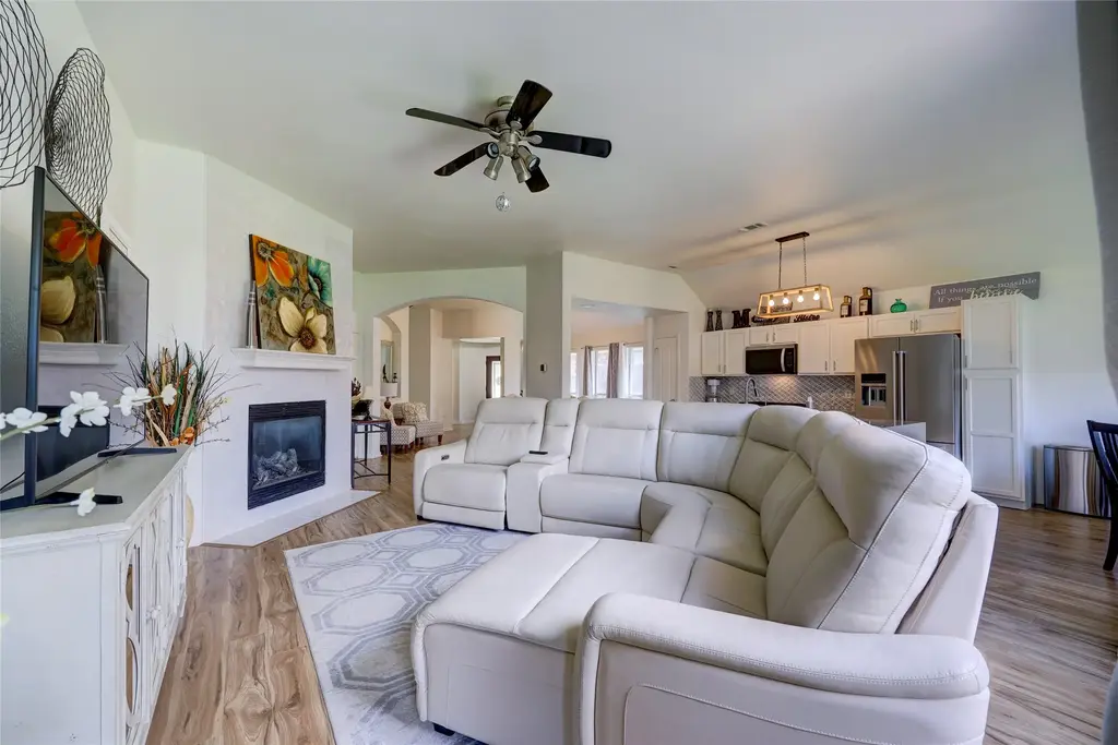 1819 Nelson Ranch Loop, Cedar Park