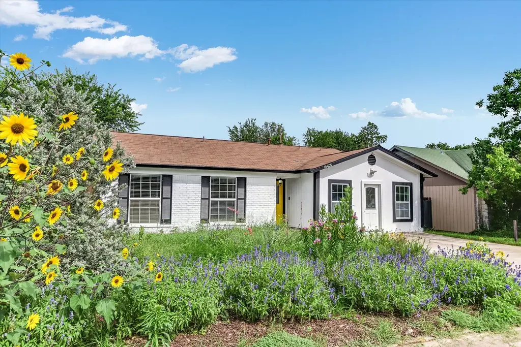 10405 Georgian Drive, Austin