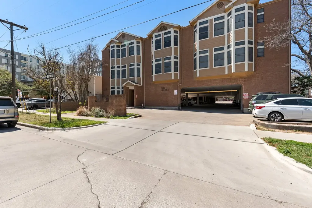 2802 Nueces Street 303, Austin