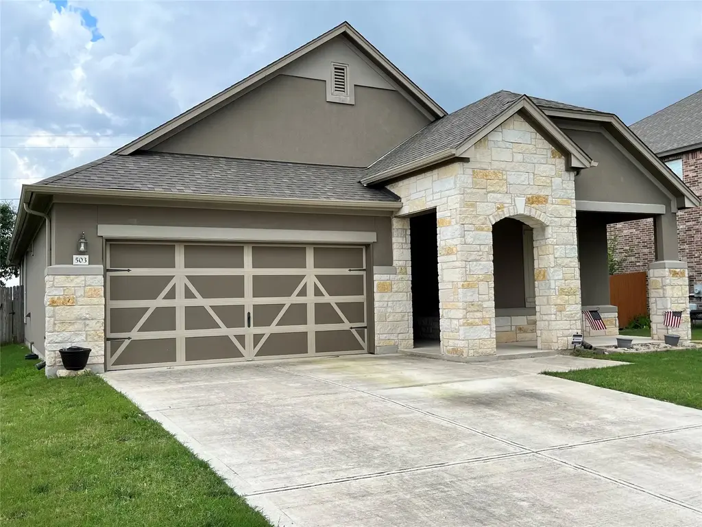 503 Yosemite Trail, Taylor