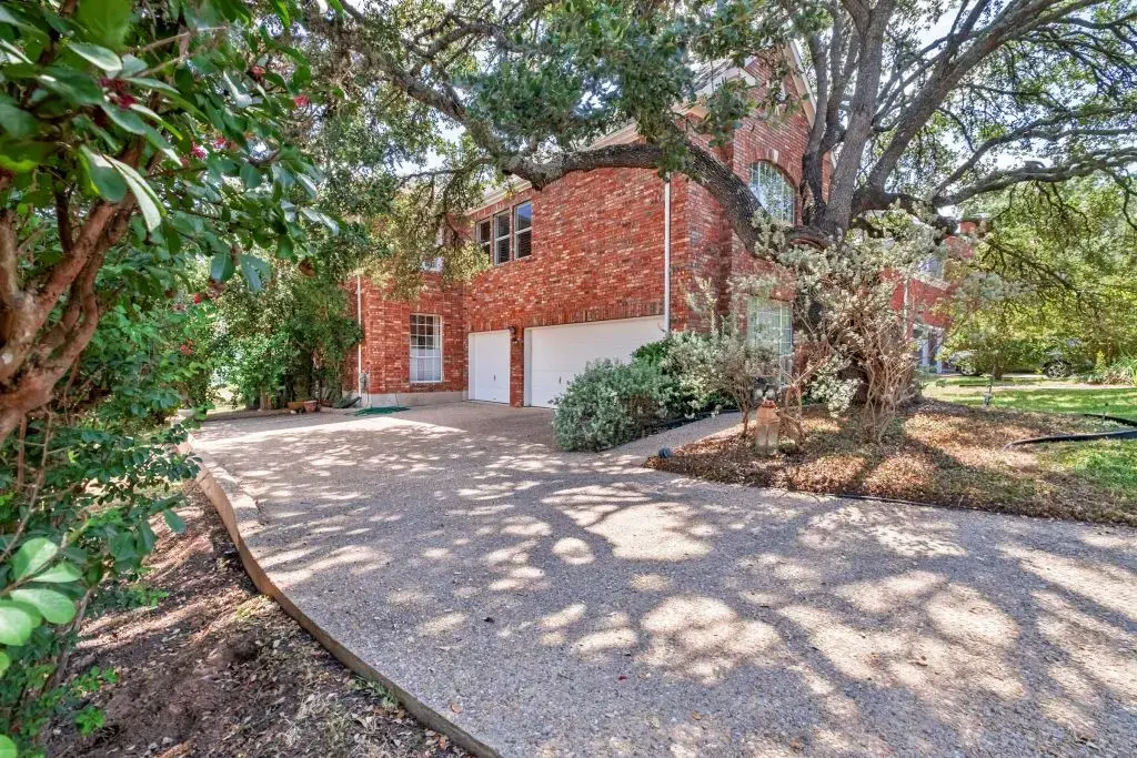 5511 Courtyard Drive, Austin