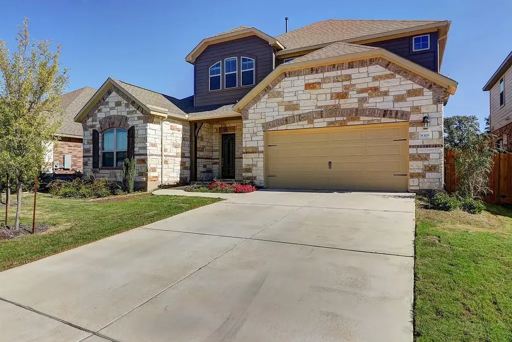 9308 Ivalenes Hope Drive, Austin