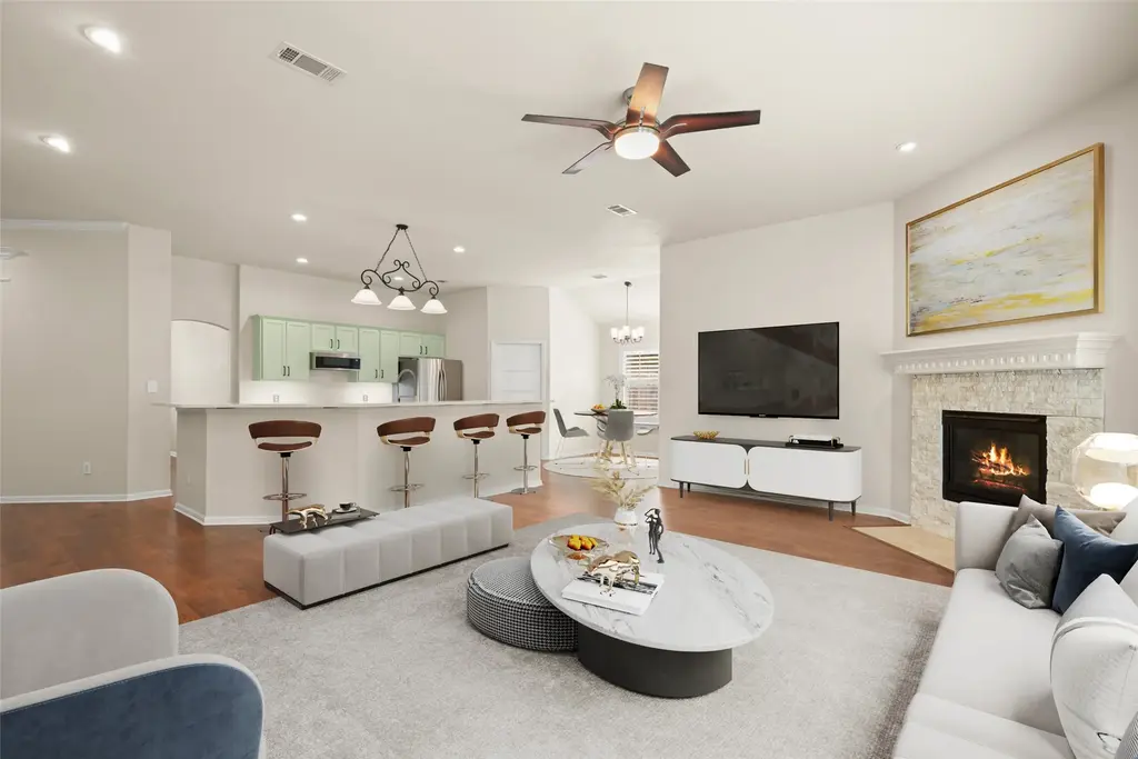 2413 Lou John Street N, Austin
