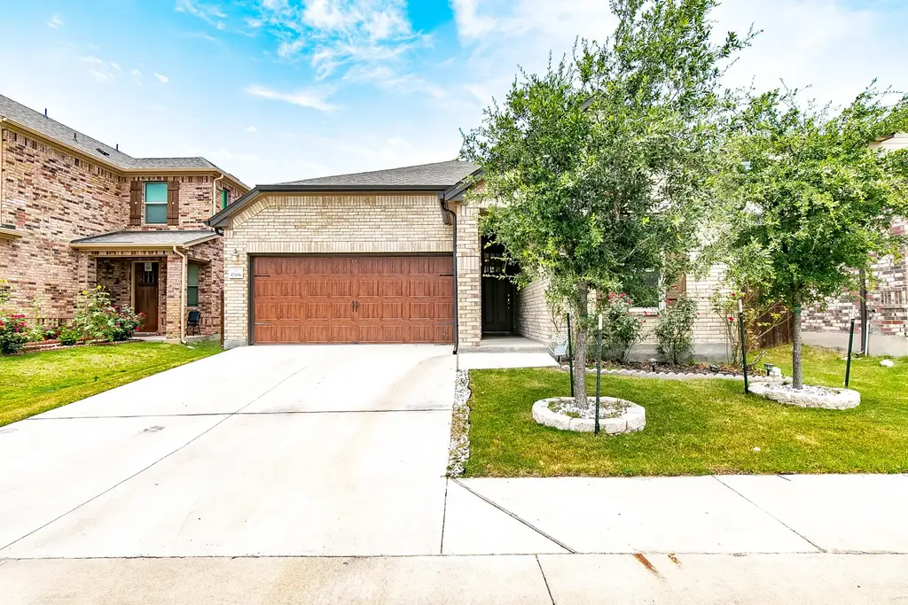 17306 Crazy Arm Road, Round Rock