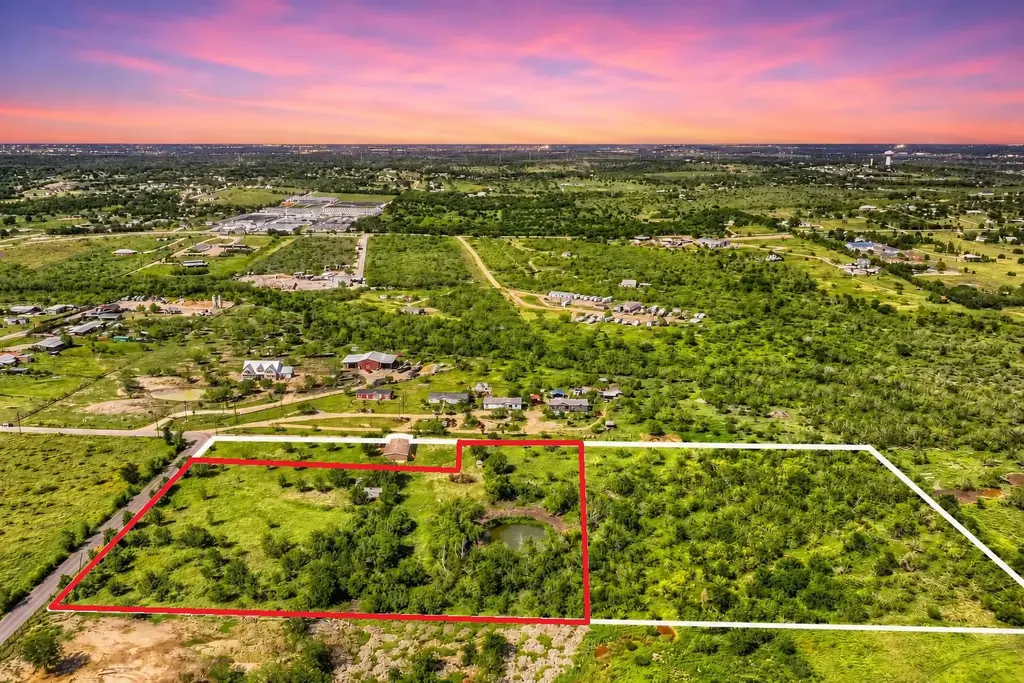 401 Graef B Road, Kyle
