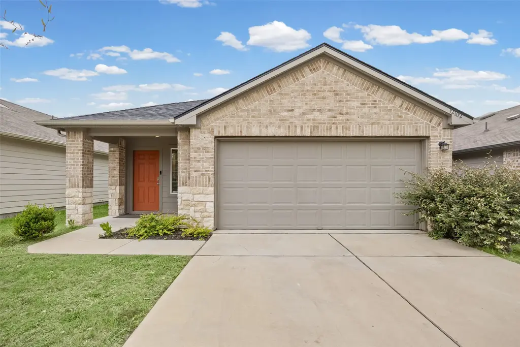 12102 Arkose Street, Manor