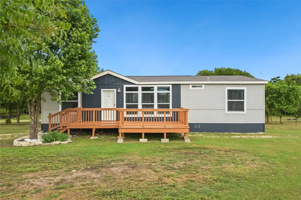 227 Misty Wood Drive, Bertram