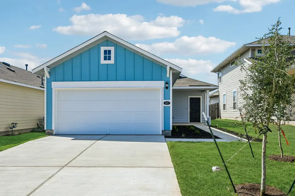 157 Tempest Trail, Maxwell