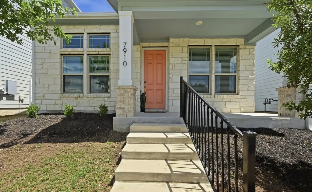 7910 Lennon Drive, Austin