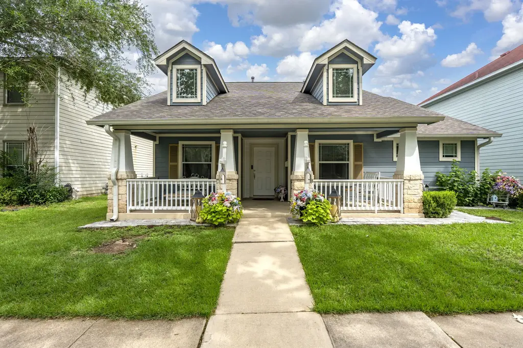 206 Caraway, Kyle